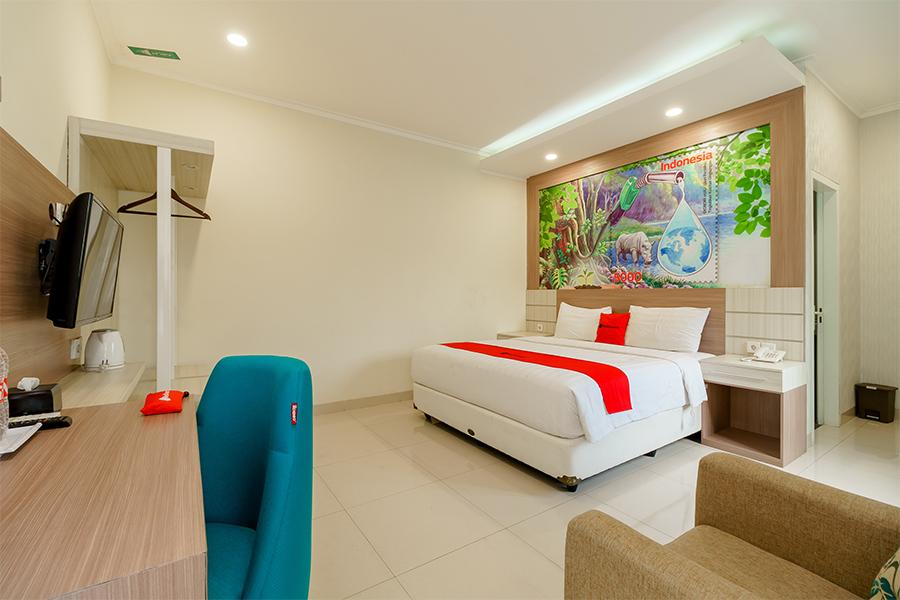 Reddoorz Plus @ Point Phila Cihampelas Бандунг Экстерьер фото