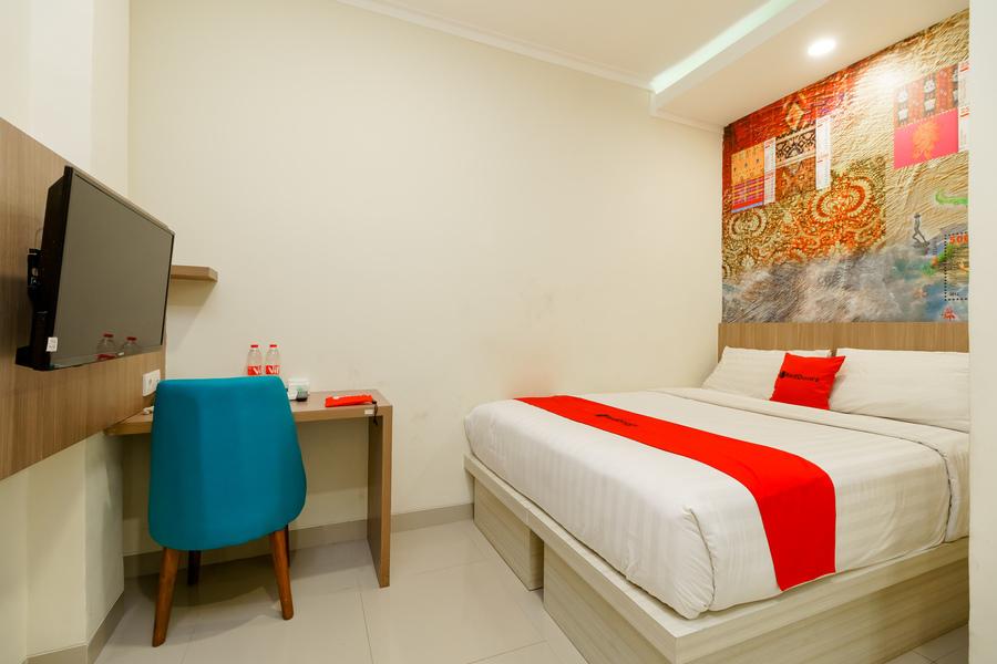 Reddoorz Plus @ Point Phila Cihampelas Бандунг Экстерьер фото