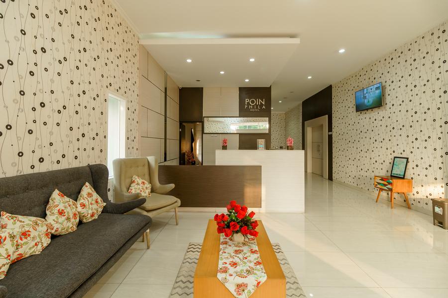 Reddoorz Plus @ Point Phila Cihampelas Бандунг Экстерьер фото